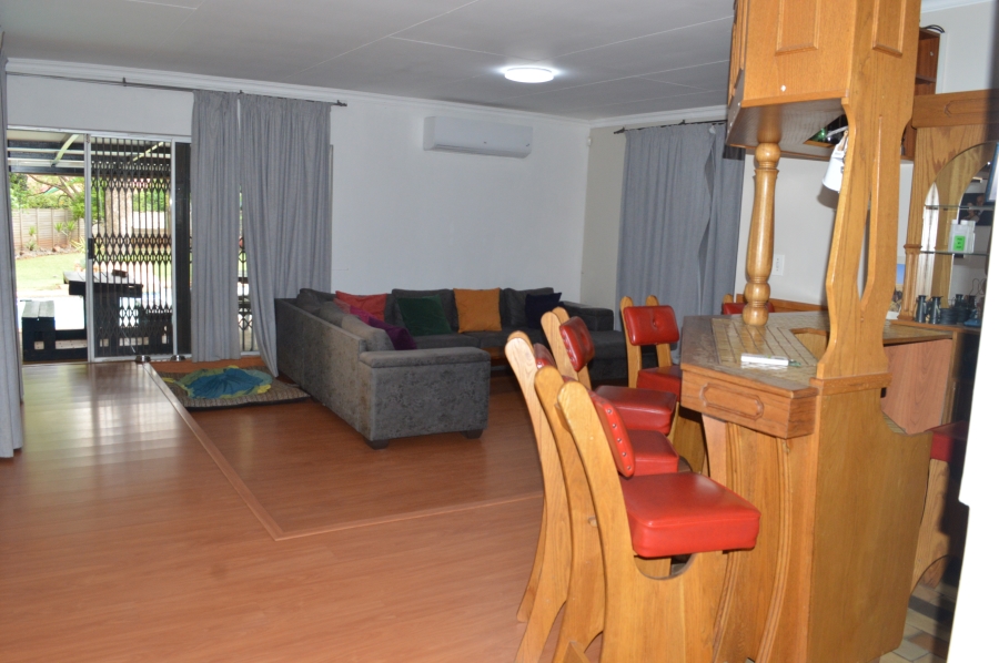 4 Bedroom Property for Sale in Three Rivers East Gauteng