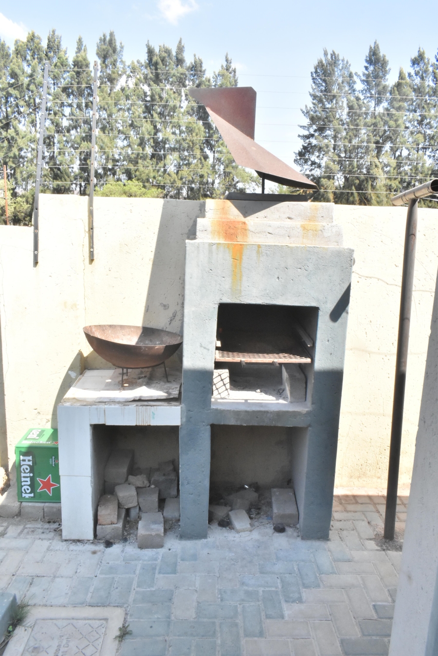 2 Bedroom Property for Sale in Andeon Gauteng