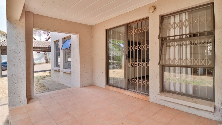 2 Bedroom Property for Sale in Morningside Gauteng