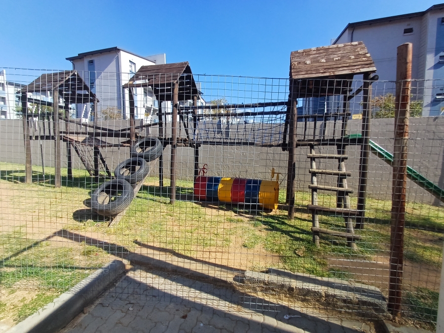 2 Bedroom Property for Sale in Noordwyk Gauteng