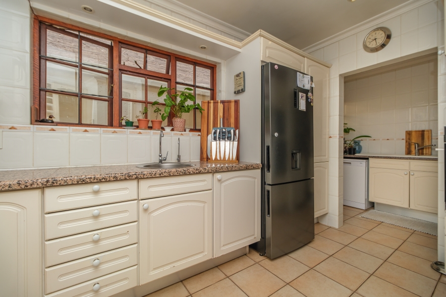 3 Bedroom Property for Sale in Fairland Gauteng