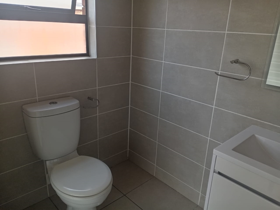 2 Bedroom Property for Sale in Linbro Park Gauteng