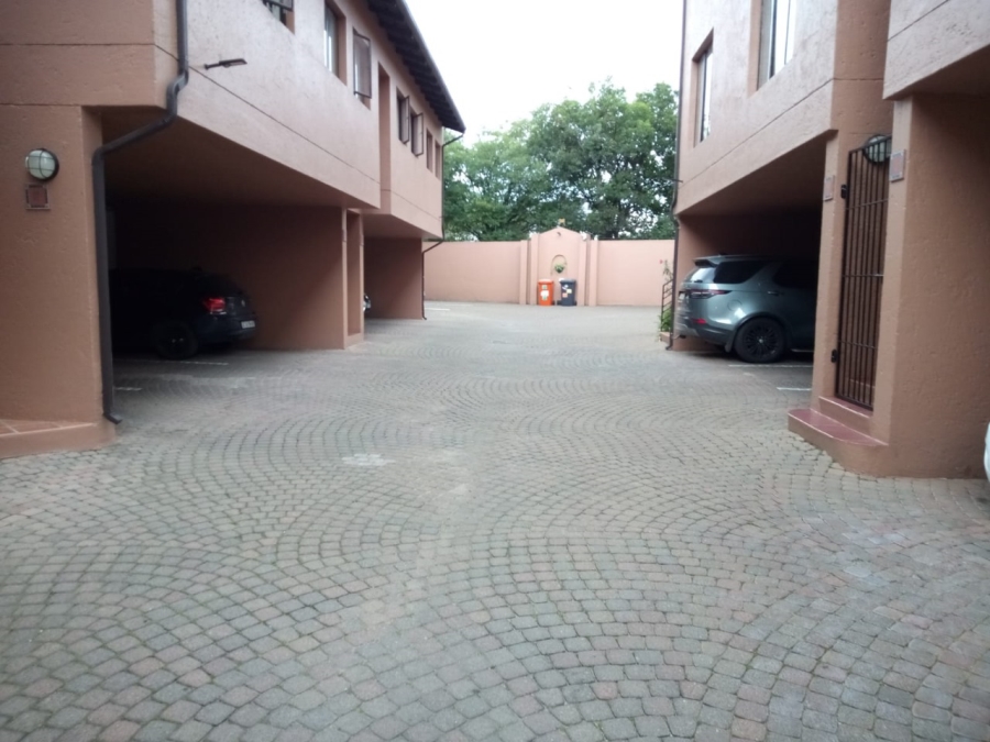 To Let 2 Bedroom Property for Rent in Hurlyvale Gauteng