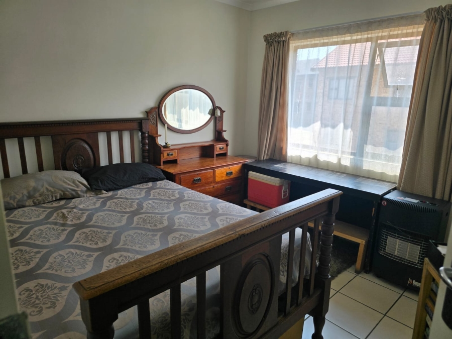 2 Bedroom Property for Sale in Witfield Gauteng