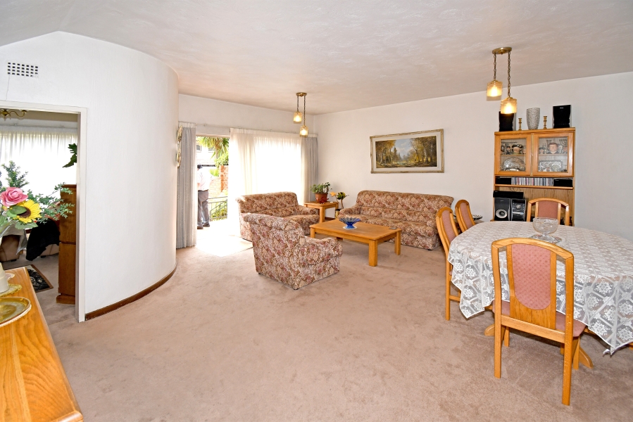 3 Bedroom Property for Sale in Corlett Gardens Gauteng