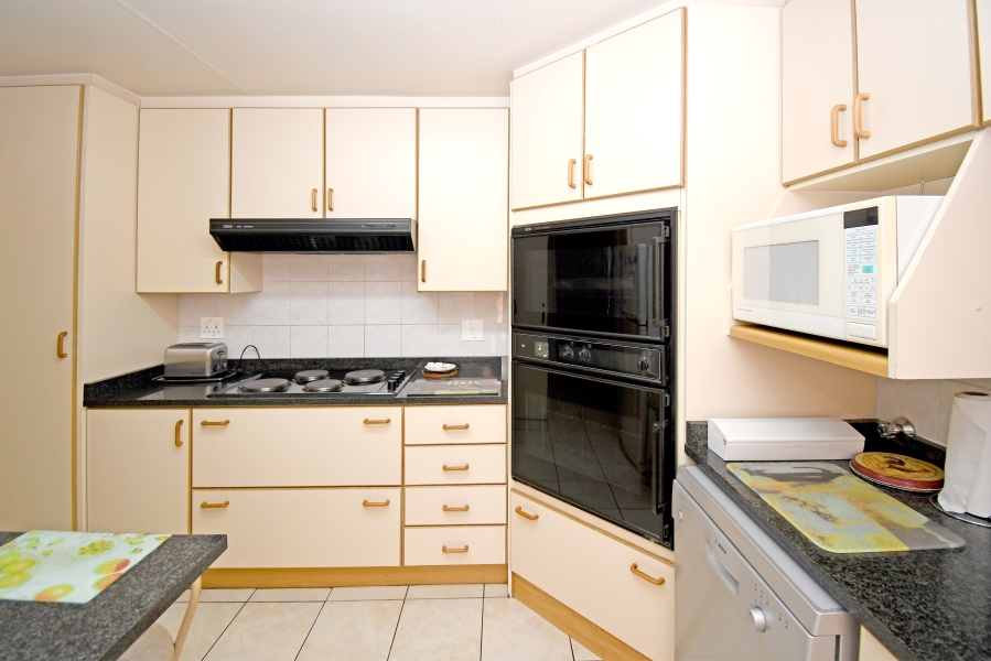 3 Bedroom Property for Sale in Corlett Gardens Gauteng