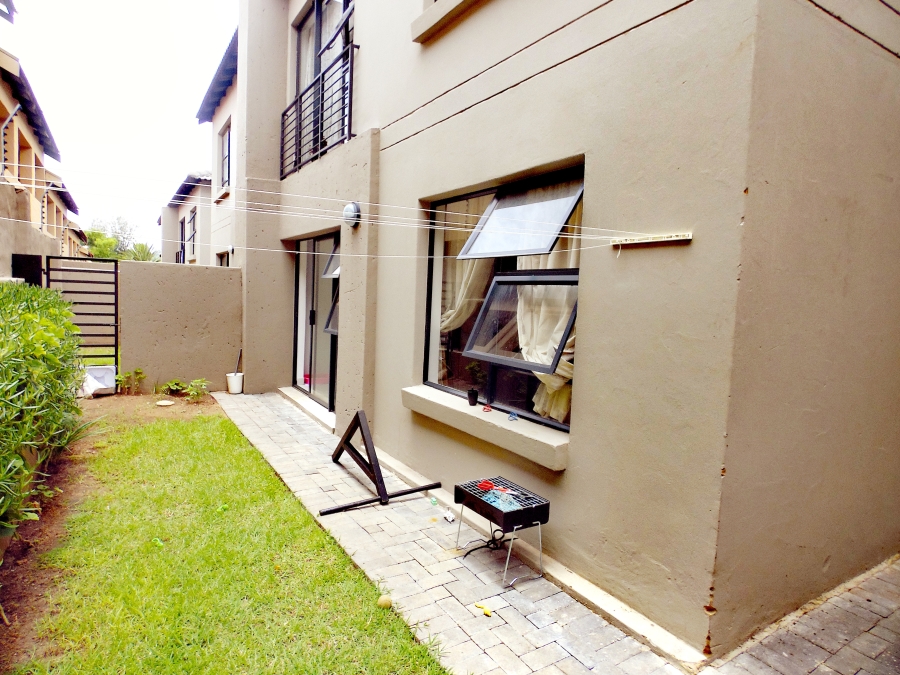 2 Bedroom Property for Sale in Ferndale Gauteng