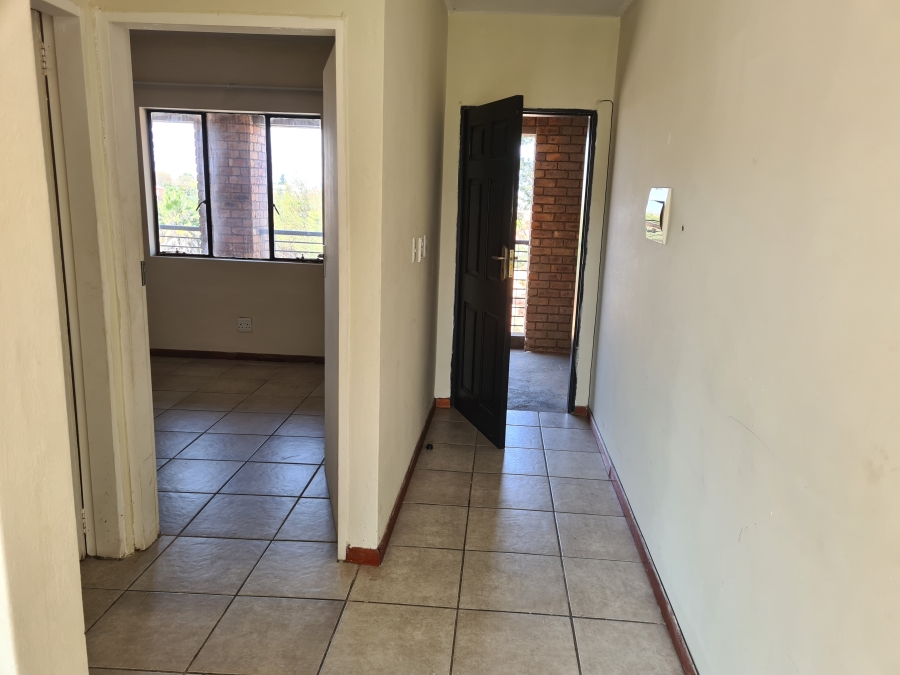 To Let 1 Bedroom Property for Rent in Discovery Gauteng