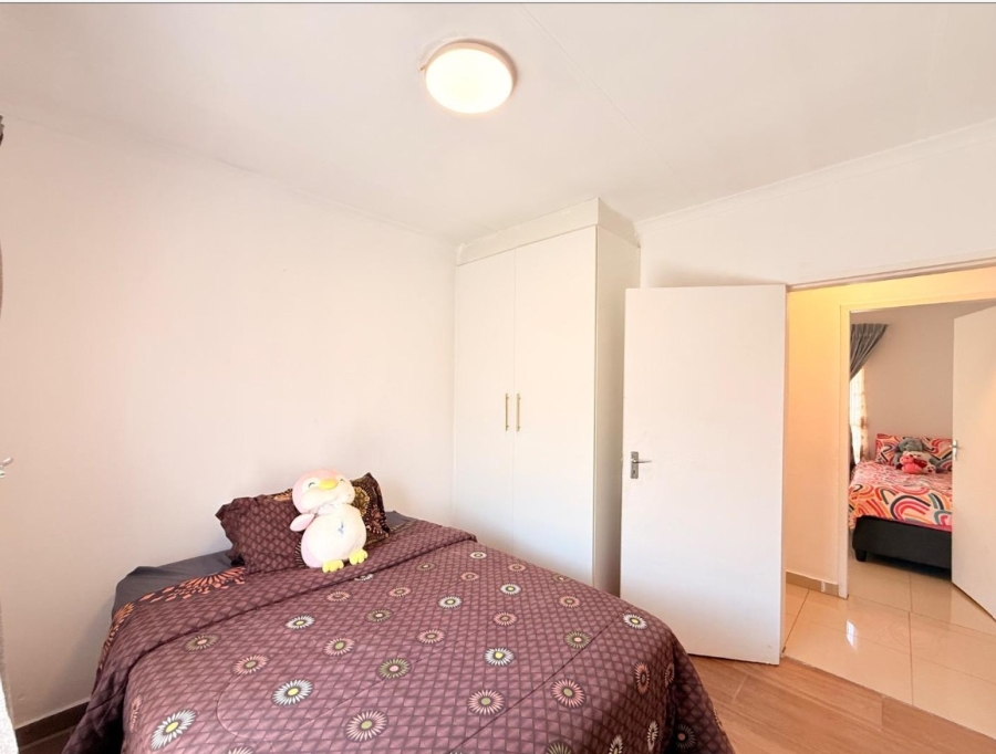 3 Bedroom Property for Sale in Meredale Gauteng