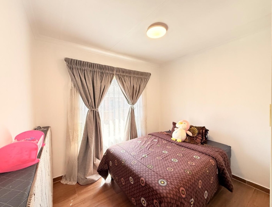 3 Bedroom Property for Sale in Meredale Gauteng
