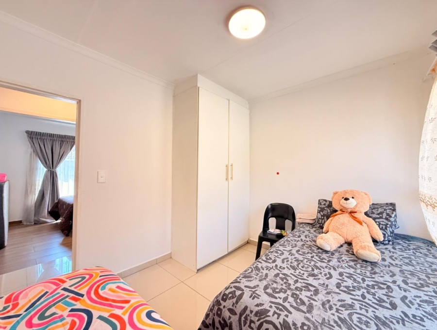 3 Bedroom Property for Sale in Meredale Gauteng