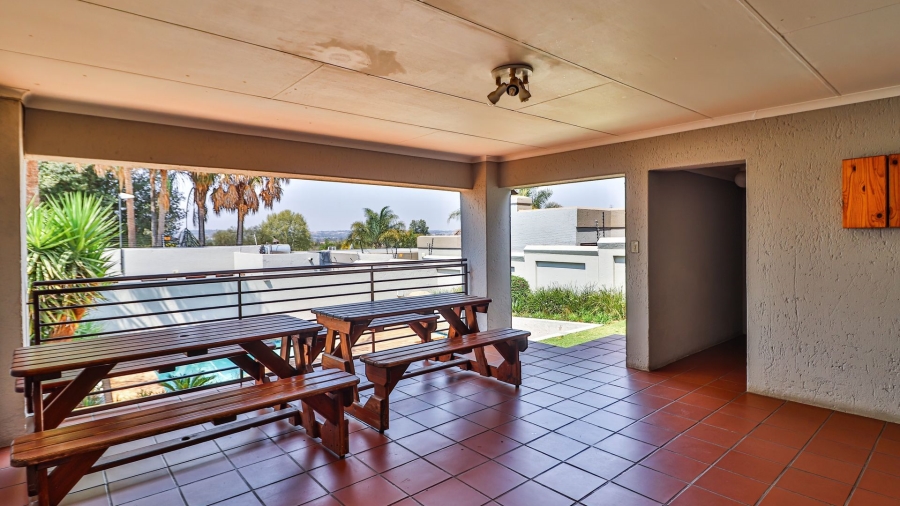 1 Bedroom Property for Sale in Paulshof Gauteng