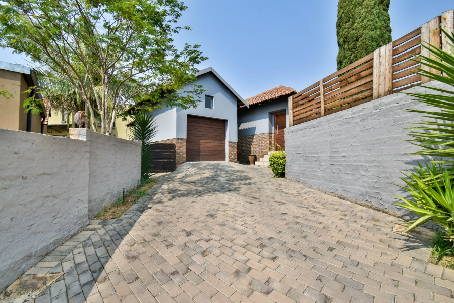 3 Bedroom Property for Sale in Olympus AH Gauteng