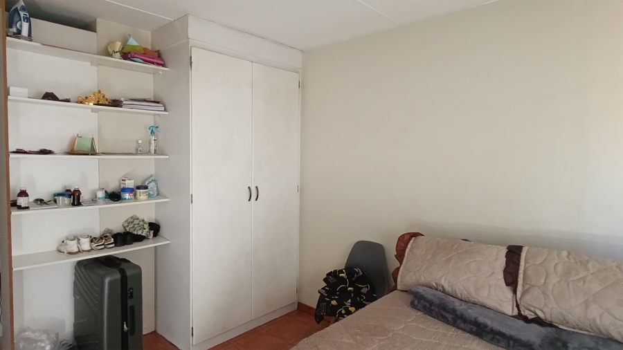 1 Bedroom Property for Sale in Riviera Gauteng