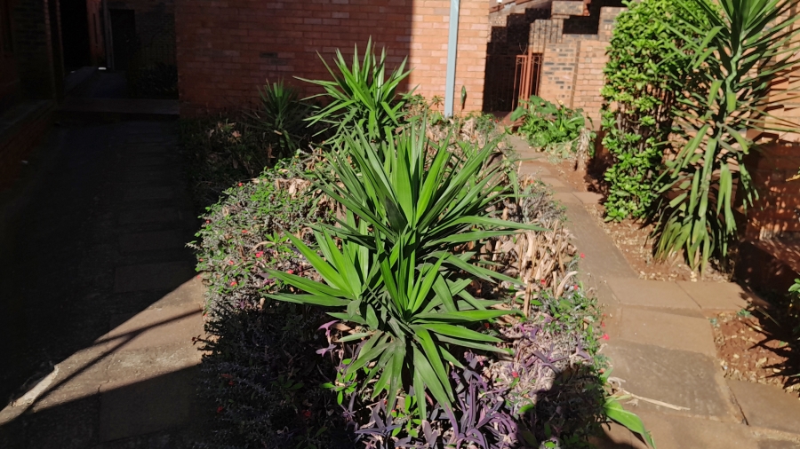 1 Bedroom Property for Sale in Riviera Gauteng