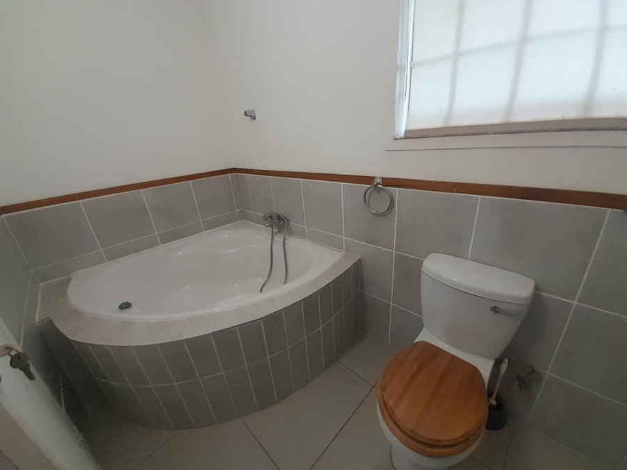 4 Bedroom Property for Sale in Henley on Klip Gauteng