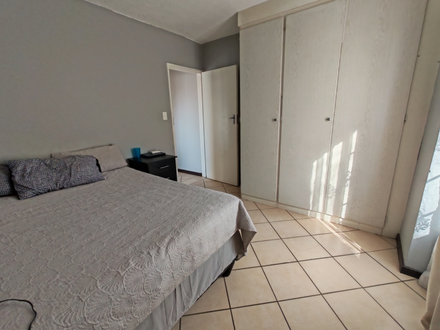To Let 2 Bedroom Property for Rent in Karenpark Gauteng