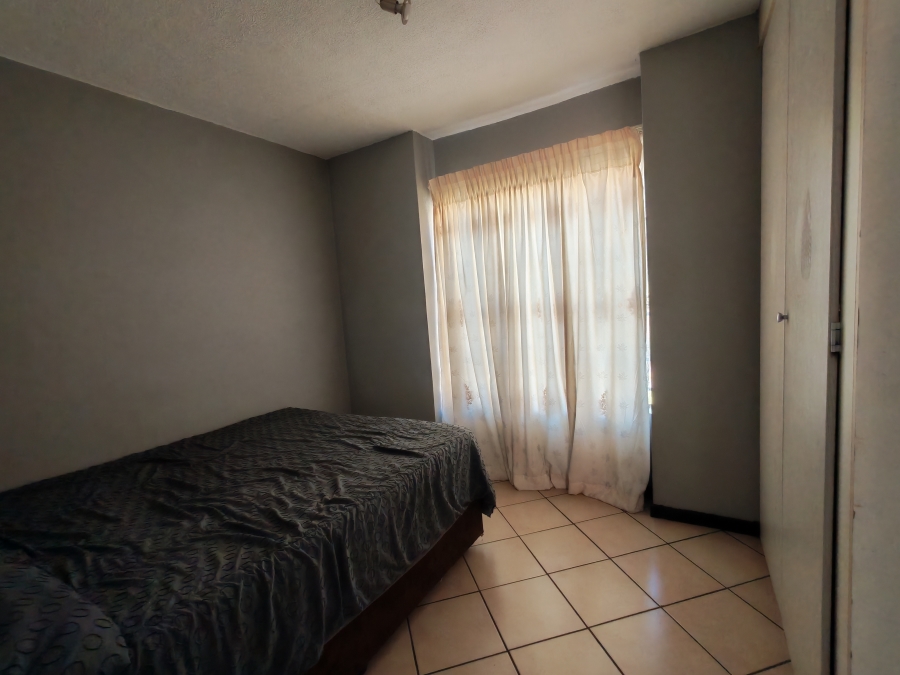 To Let 2 Bedroom Property for Rent in Karenpark Gauteng