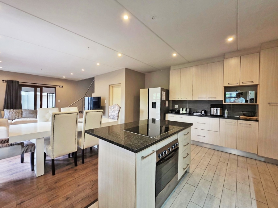 3 Bedroom Property for Sale in Ferndale Gauteng