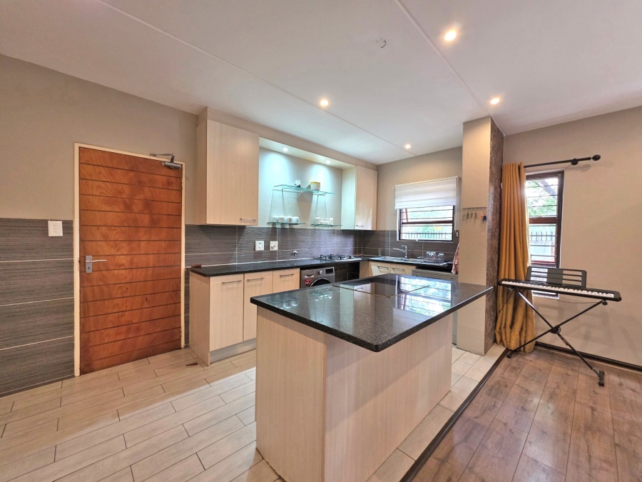 3 Bedroom Property for Sale in Ferndale Gauteng
