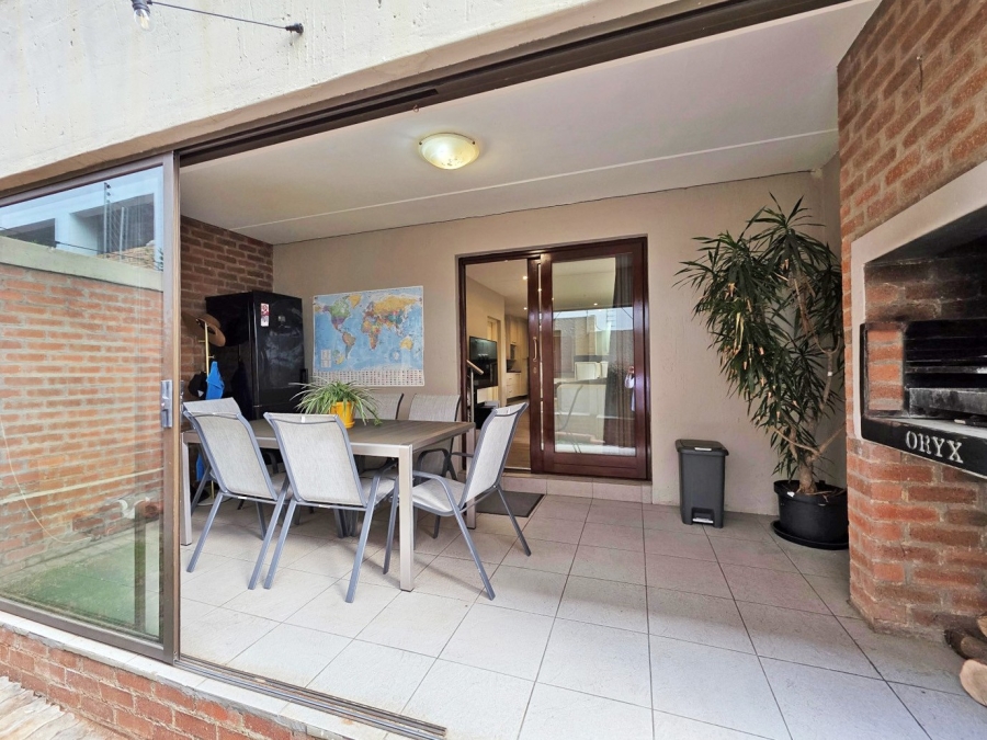 3 Bedroom Property for Sale in Ferndale Gauteng