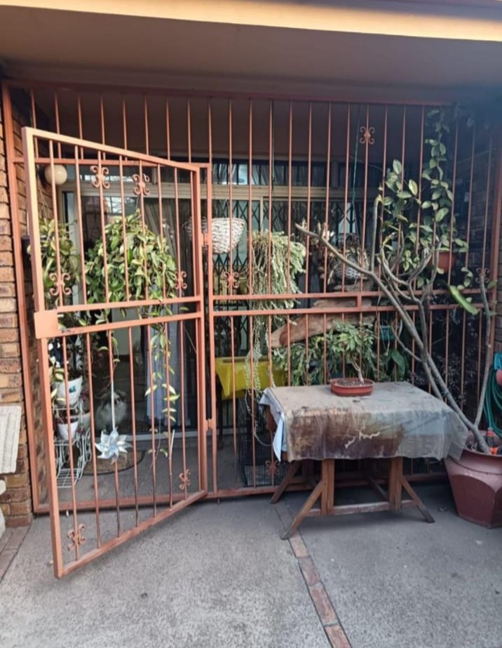 3 Bedroom Property for Sale in Vanderbijlpark CE 2 Gauteng