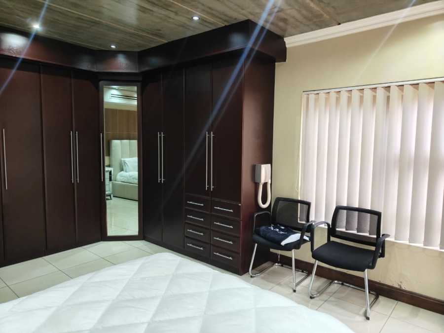 To Let 3 Bedroom Property for Rent in Fleurdal Gauteng