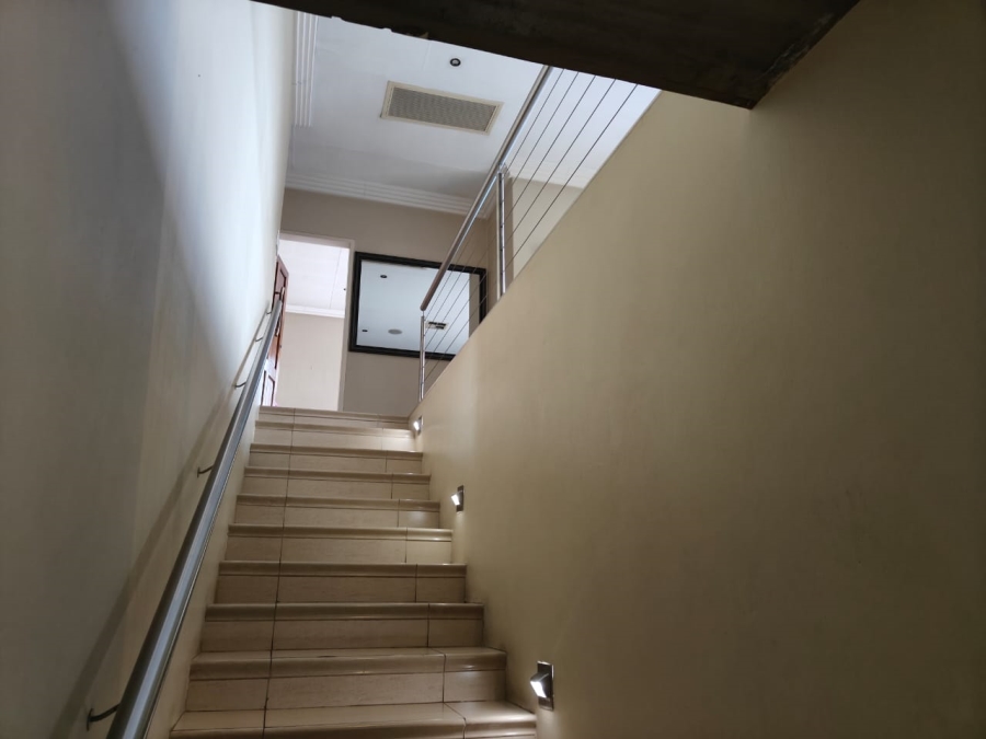 To Let 3 Bedroom Property for Rent in Fleurdal Gauteng