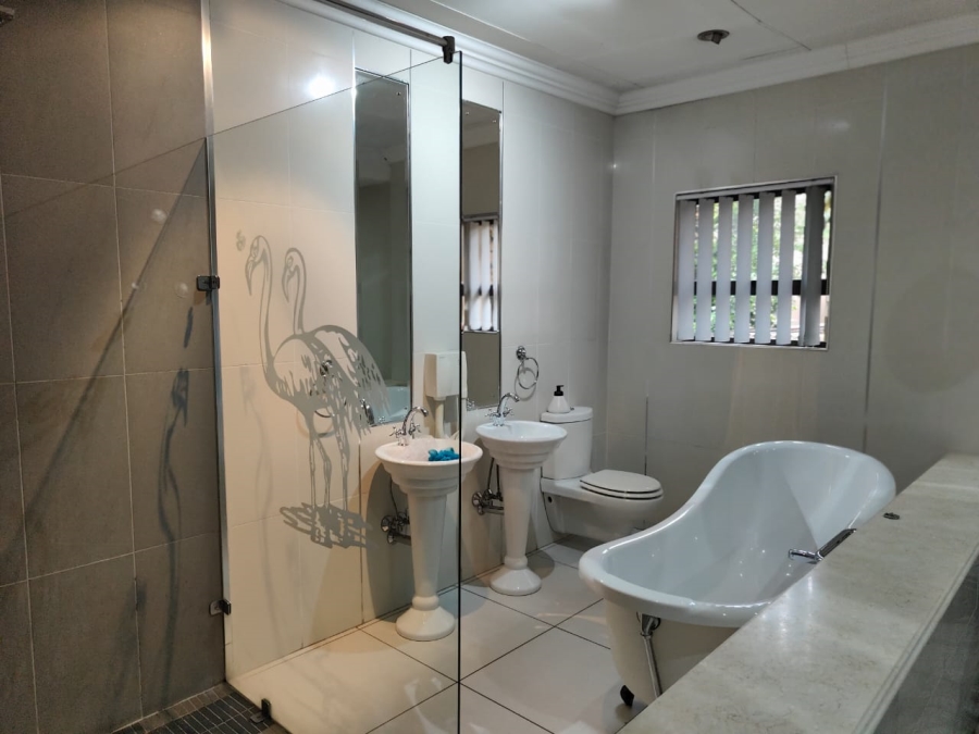 To Let 3 Bedroom Property for Rent in Fleurdal Gauteng