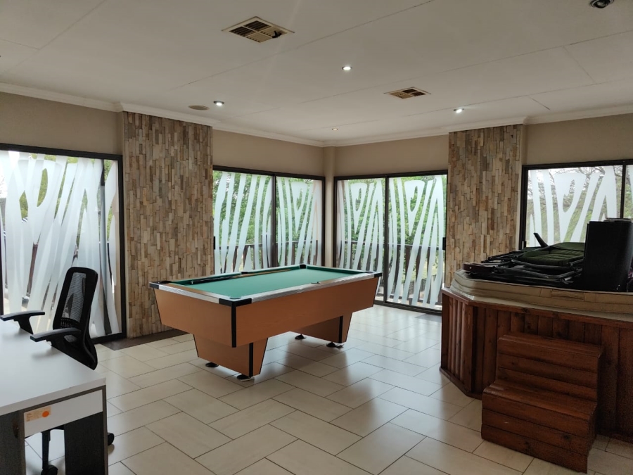 To Let 3 Bedroom Property for Rent in Fleurdal Gauteng
