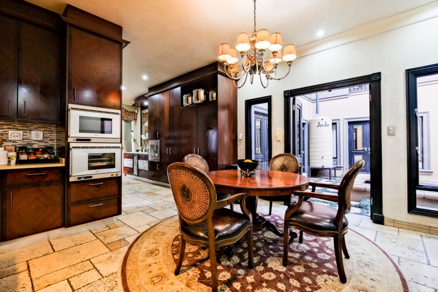 5 Bedroom Property for Sale in Bryanston Gauteng