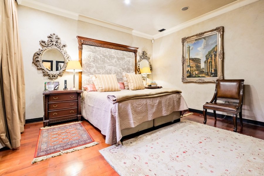 5 Bedroom Property for Sale in Bryanston Gauteng