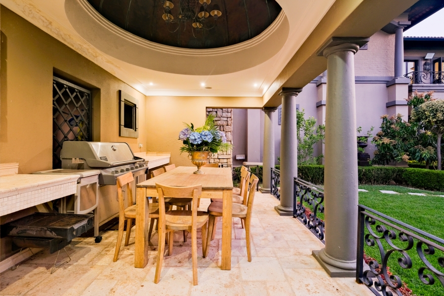 5 Bedroom Property for Sale in Bryanston Gauteng