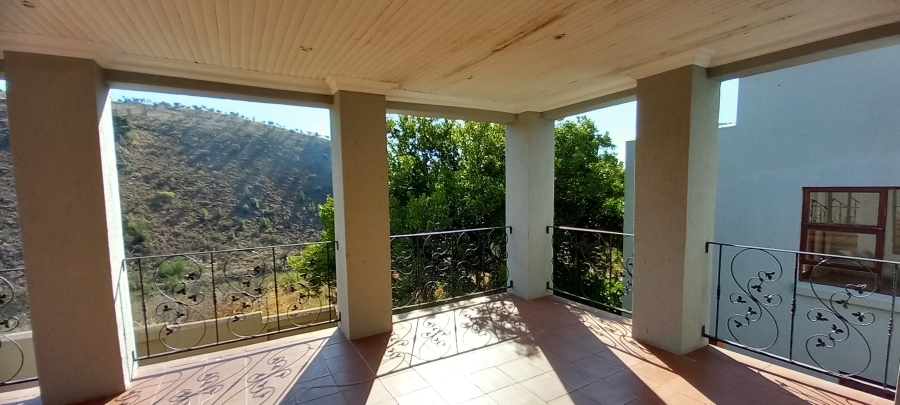 5 Bedroom Property for Sale in Rangeview Gauteng
