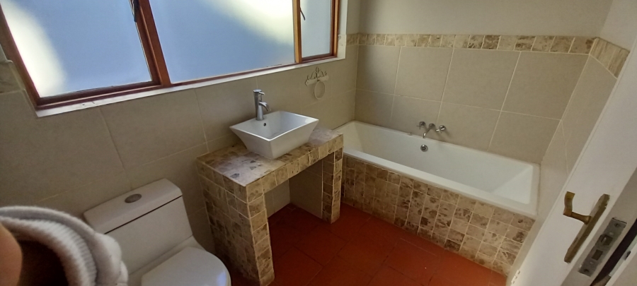 5 Bedroom Property for Sale in Rangeview Gauteng