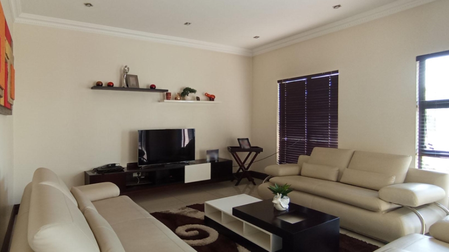 4 Bedroom Property for Sale in Blue Valley Golf Estate Gauteng