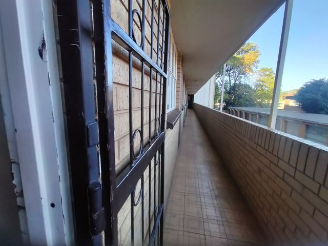 2 Bedroom Property for Sale in Pretoria North Gauteng