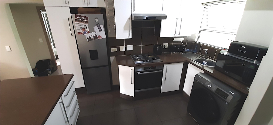 2 Bedroom Property for Sale in Douglasdale Gauteng