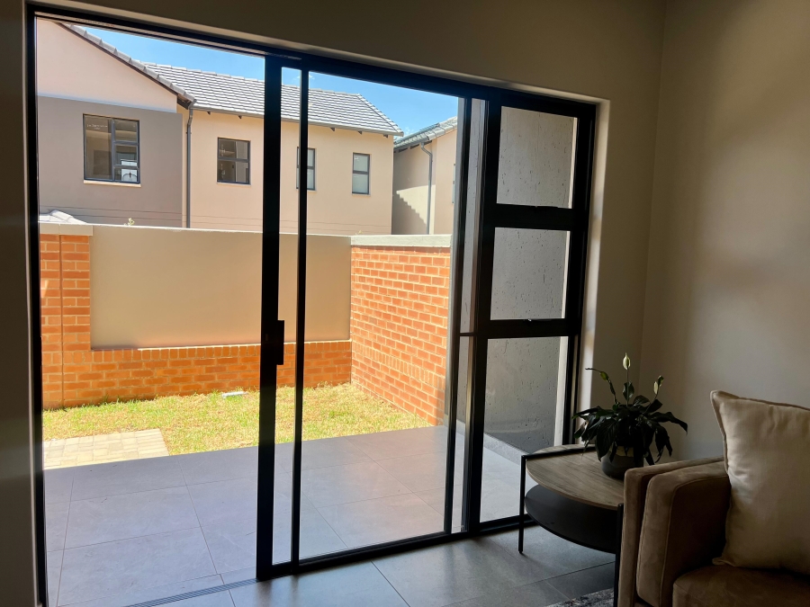 2 Bedroom Property for Sale in Equestria Gauteng
