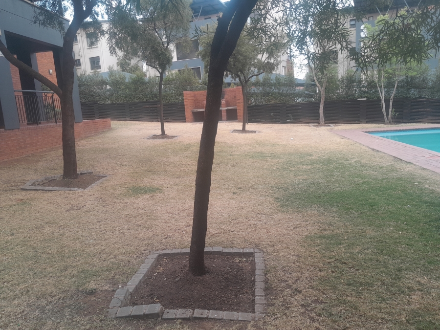To Let 2 Bedroom Property for Rent in Oakdene Gauteng