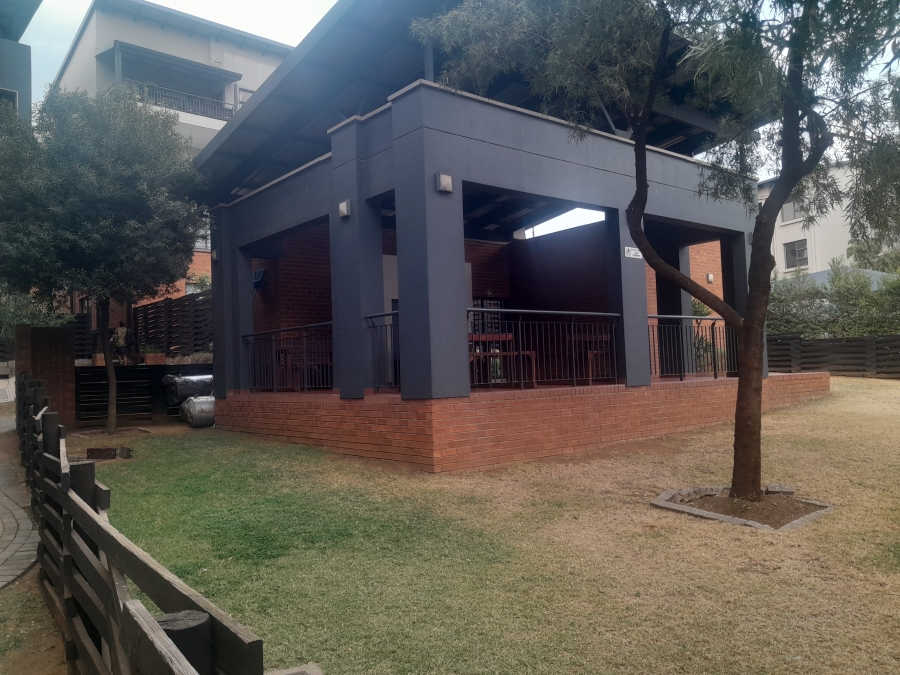 To Let 2 Bedroom Property for Rent in Oakdene Gauteng