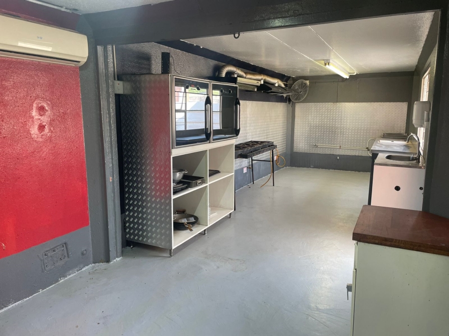 5 Bedroom Property for Sale in Kenmare Gauteng