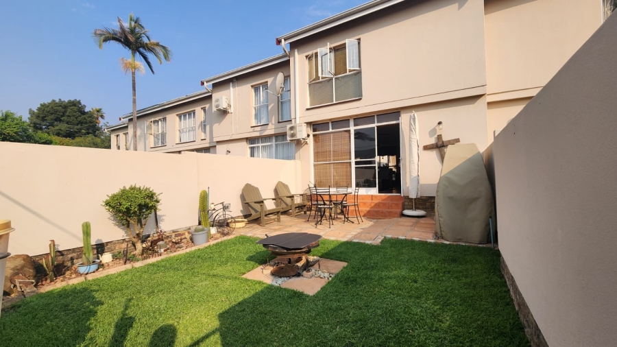 2 Bedroom Property for Sale in Rietfontein Gauteng