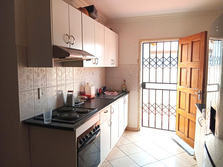 3 Bedroom Property for Sale in Dawn Park Gauteng