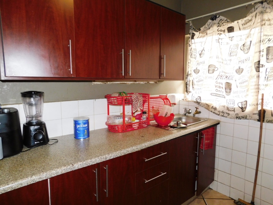 3 Bedroom Property for Sale in Wentworth Park Gauteng