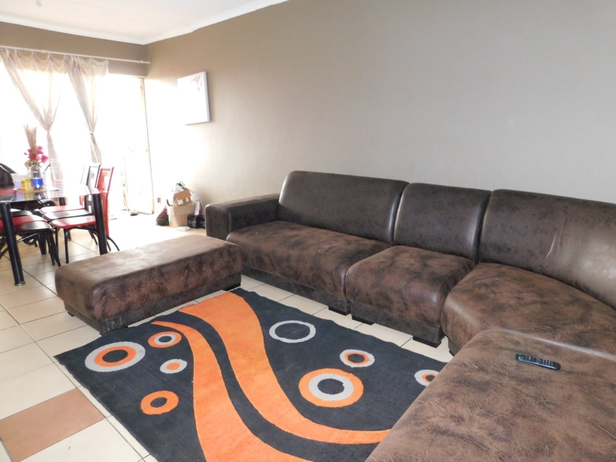 3 Bedroom Property for Sale in Wentworth Park Gauteng