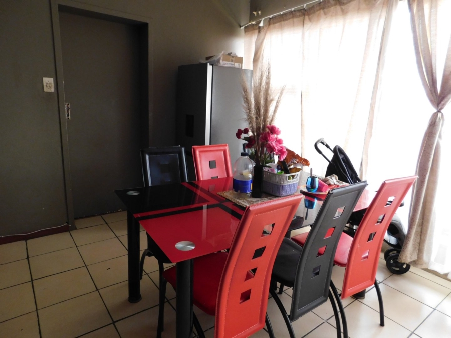 3 Bedroom Property for Sale in Wentworth Park Gauteng