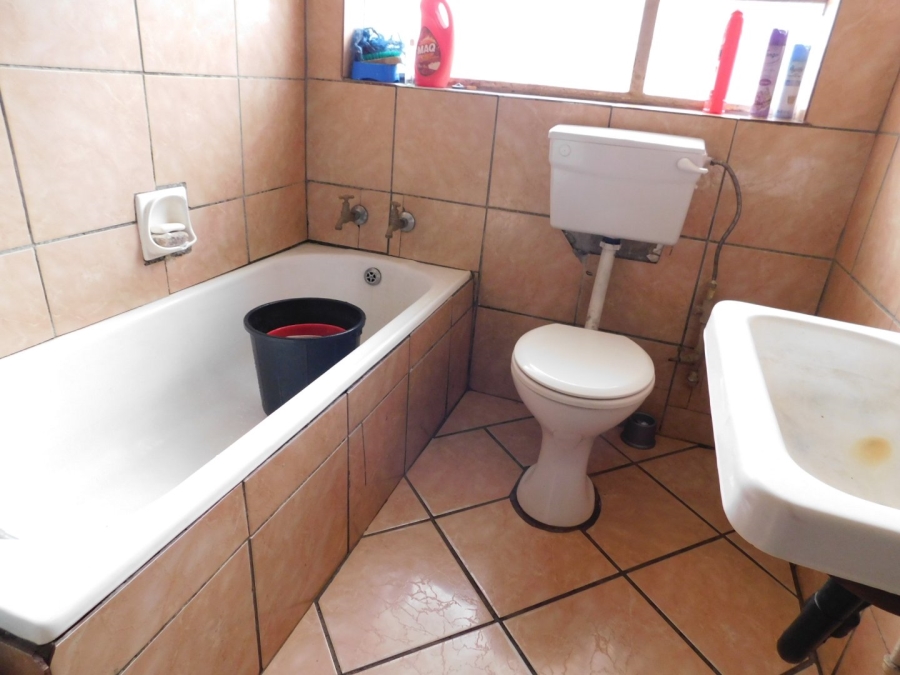 3 Bedroom Property for Sale in Wentworth Park Gauteng