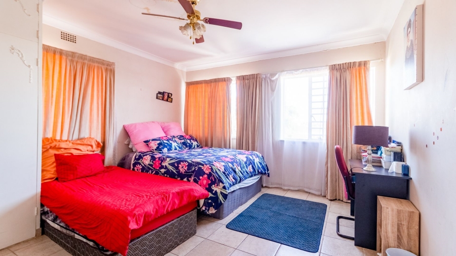 4 Bedroom Property for Sale in Oakdene Gauteng