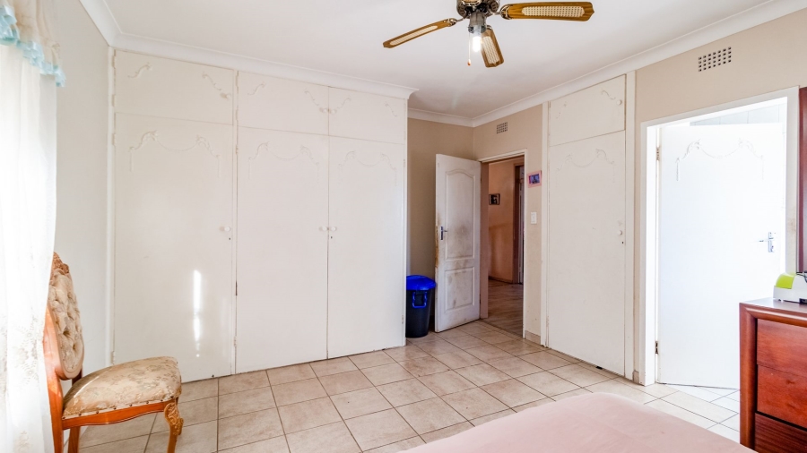 4 Bedroom Property for Sale in Oakdene Gauteng